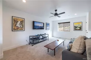 42803 Conifer Dr, Big Bear Lake, CA 92315 - Photo 42