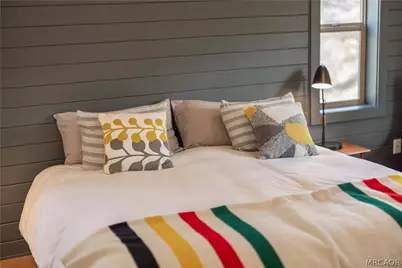 42803 Conifer Drive, Big Bear Lake, CA 92315 - Photo 20