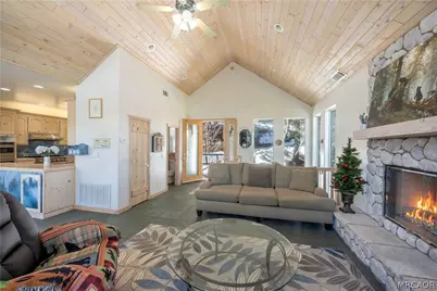 277 Grizzly Road, Lake Arrowhead, CA 92317 - Photo 4