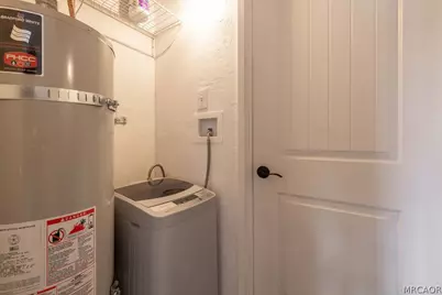 672 Holmes Lane, Sugarloaf, CA 92386 - Photo 18