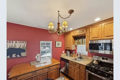 450 Georgia Street, Big Bear Lake, CA 92315 - Photo 8