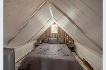 903 W Rainbow Boulevard, Big Bear City, CA 92314 - Photo 18