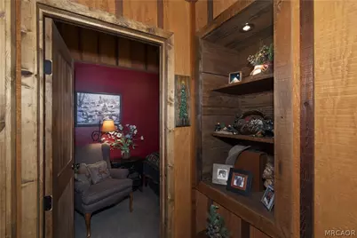 328 Wabash Lane, Sugarloaf, CA 92386 - Photo 14