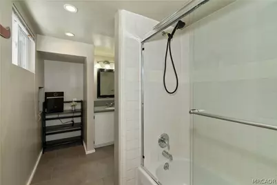 728 W Aeroplane Boulevard, Big Bear City, CA 92314 - Photo 10