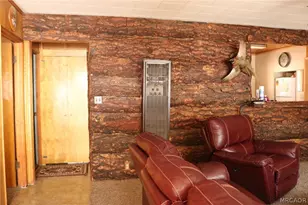 39142 Arapahoe Rd, Fawnskin, CA 92333 - Photo 2