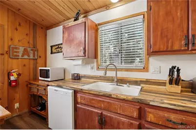 788 Silver Tip Drive, Big Bear Lake, CA 92315 - Photo 16