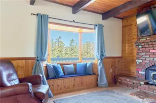 509 Wallace Ln, Big Bear City, CA 92314 - Photo 10