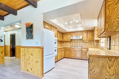 509 Wallace Lane, Big Bear City, CA 92314 - Photo 18