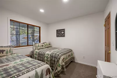 43472 Primrose Drive, Big Bear Lake, CA 92315 - Photo 12