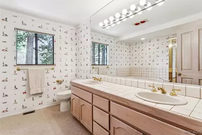 27391 Alpen Drive, Lake Arrowhead, CA 92352 - Photo 16