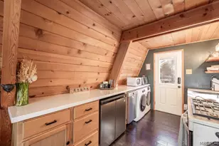 446 Riverside Ave, Sugarloaf, CA 92386 - Photo 12