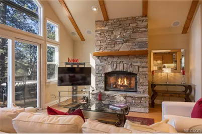 173 Grizzly Road, Lake Arrowhead, CA 92352 - Photo 6