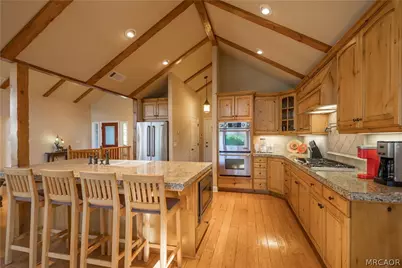 173 Grizzly Road, Lake Arrowhead, CA 92352 - Photo 10