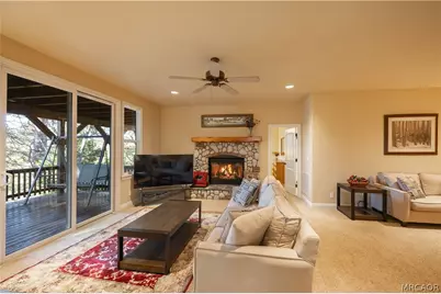 173 Grizzly Road, Lake Arrowhead, CA 92352 - Photo 22