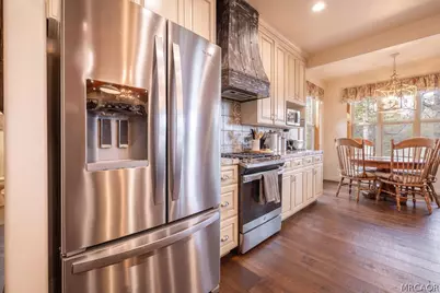 1629 Angels Camp Road, Big Bear Lake, CA 92315 - Photo 12