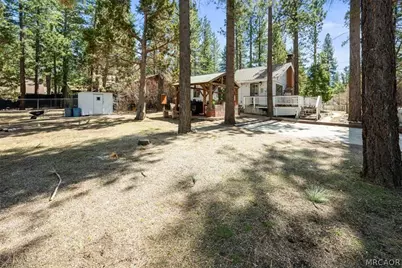 937 W Mountain Lane, Big Bear City, CA 92314 - Photo 2