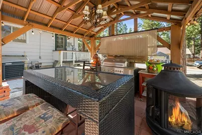 937 W Mountain Lane, Big Bear City, CA 92314 - Photo 18