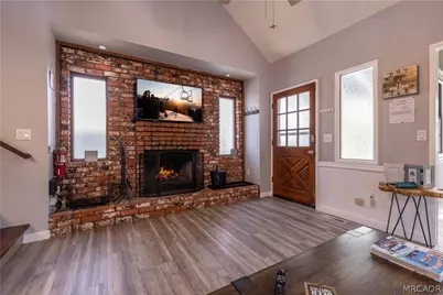 114 Cedar Lane, Sugarloaf, CA 92386 - Photo 18