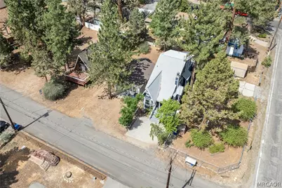 114 Cedar Lane, Sugarloaf, CA 92386 - Photo 4