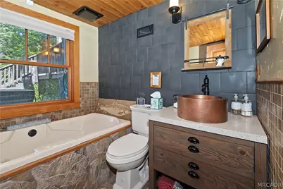 540 Rose Quartz Drive, Lake Arrowhead, CA 92352 - Photo 34