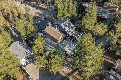 114 Winding Lane, Big Bear City, CA 92314 - Photo 10