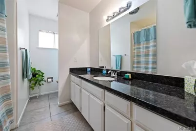 13115 Rolling Ridge Drive, Victorville, CA 92395 - Photo 26