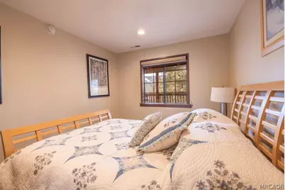 43847 Wolf Road, Big Bear Lake, CA 92315 - Photo 34