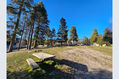 N 295 North Shore Rd #B, Lake Arrowhead, CA 92352 - Photo 28