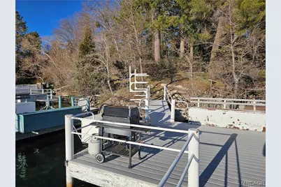 N 295 North Shore Rd #B, Lake Arrowhead, CA 92352 - Photo 6