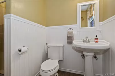 238 Bluebell Lane, Lake Arrowhead, CA 92352 - Photo 14