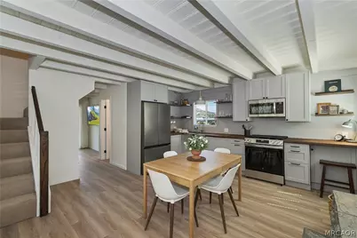 927 W Fairway Boulevard, Big Bear City, CA 92314 - Photo 6