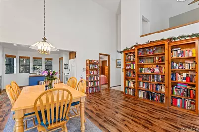 27528 Ashwood Lane #27528, Lake Arrowhead, CA 92352 - Photo 6