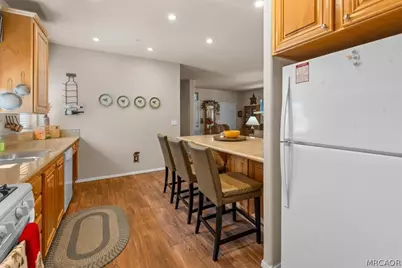 775 Riverside Avenue, Sugarloaf, CA 92386 - Photo 10