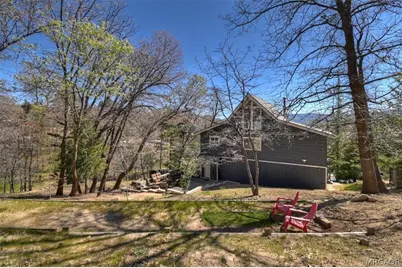 27994 W Shore Road, Lake Arrowhead, CA 92352 - Photo 26