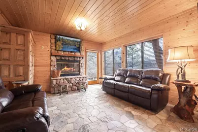 304 North Shore Trail, Fawnskin, CA 92333 - Photo 8