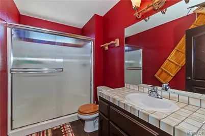 43850 Yosemite Drive, Big Bear Lake, CA 92315 - Photo 24