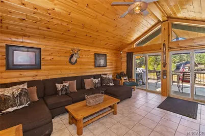 228 Lagunita Lane, Big Bear Lake, CA 92315 - Photo 12