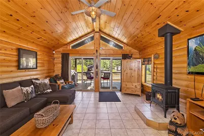 228 Lagunita Lane, Big Bear Lake, CA 92315 - Photo 10