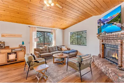 31701 Panorama, Running Springs, CA 92382 - Photo 10