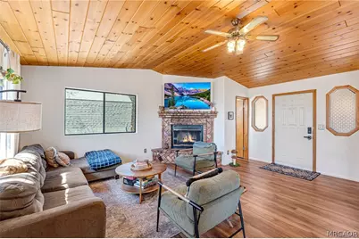 31701 Panorama, Running Springs, CA 92382 - Photo 8