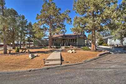 437 San Martin Drive, Big Bear City, CA 92314 - Photo 2