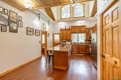 430 Division Drive, Big Bear City, CA 92314 - Photo 10