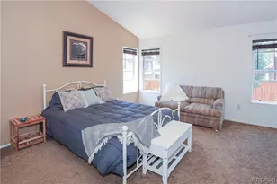 561 San Bernardino Ave, Sugarloaf, CA 92386 - Photo 28