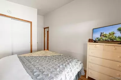 921 Wendy Avenue, Big Bear City, CA 92314 - Photo 16