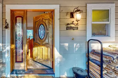 863 Grass Valley Road, Lake Arrowhead, CA 92352 - Photo 16