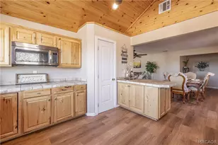 40177 Lakeview Dr, Big Bear Lake, CA 92315 - Photo 12