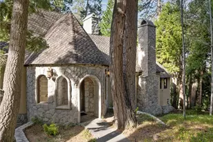 28983 Partridge Pl, Lake Arrowhead, CA 92352 - Photo 6