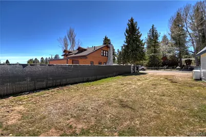 925 W Fairway Boulevard, Big Bear City, CA 92314 - Photo 4