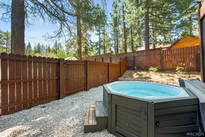 39965 Hillcrest Drive, Big Bear Lake, CA 92315 - Photo 22