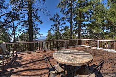 30573 Live Oak Drive, Running Springs, CA 92382 - Photo 10